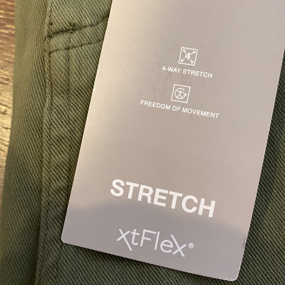 Womens Flex Slim Fit Pant - Picture 3 of 6